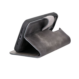 Magic iPhone 13 Pro Max Detachable Leather Wallet Case