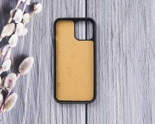 Magic iPhone 12 / 12 Pro Detachable Leather Wallet Case