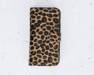 Magic iPhone 12 / 12 Pro Detachable Leather Wallet Case