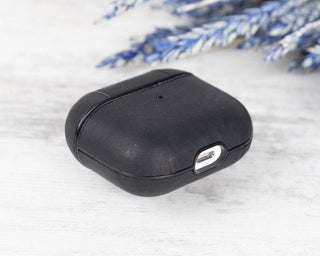 Juni Leather AirPods Pro 1 and AirPods Pro 2 Case
