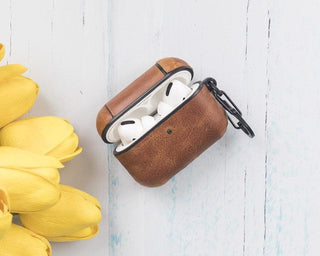 Juni Leather AirPods Pro 1 and AirPods Pro 2 Case