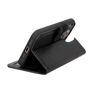 Magic iPhone 15 Pro Detachable Leather Wallet Case