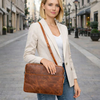 Bouletta Laptop / Tablet Sleeve Leeds Slim Leather Laptop / Tablet Sleeve Premium Koruma