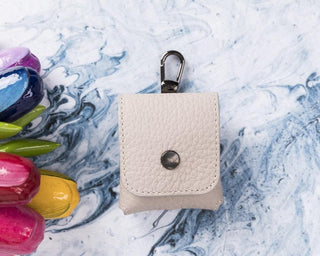 Bouletta AirPods Case Antique White Mai Magnet AirPods 1 and AirPods 2 Leather Case with Hook Premium Koruma