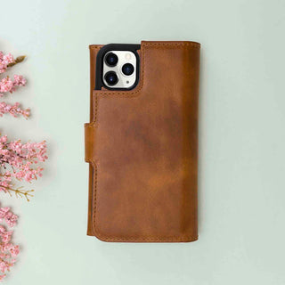 Bouletta Phone Case Santa iPhone 11 Pro Leather Detachable Wallet Case Premium Koruma