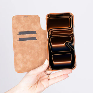 Bouletta Phone Case Sonat Leather iPhone 17 Pro Max Folio Case Premium Koruma