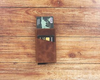 Bouletta Card Holder Brown Torres Leather Pop-up Card Holder Premium Koruma