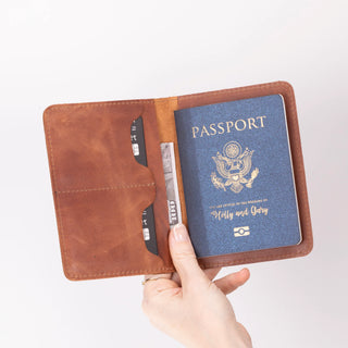 Bouletta Passport Wallet Viaggio Leather Passport Wallet Premium Koruma