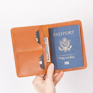 Bouletta Passport Wallet Viaggio Leather Passport Wallet Premium Koruma