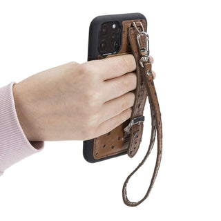 Bouletta Cep Telefonu Kılıfları Apple iPhone 11 Serisi Bileklikli Deri Kartlıklı Arka Kapak Premium Koruma
