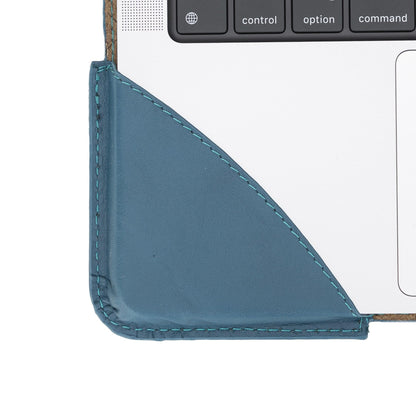 Chester Leather Sleeve for 13.3" to 16.2" Apple MacBook/Laptops Bouletta