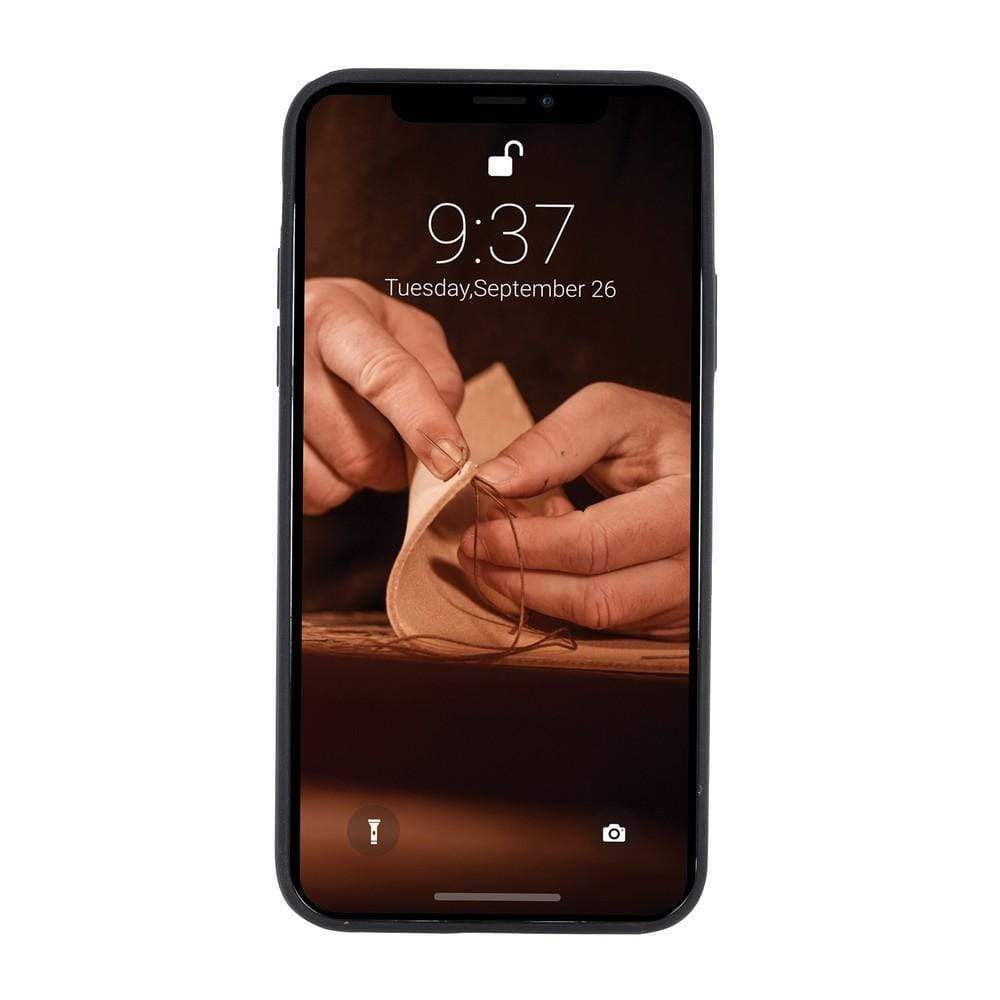 Bouletta Apple iPhone X XS XR Serisi için Kartlıklı Deri Arka Kapak / iPhone X-XS / Rustik Siyah